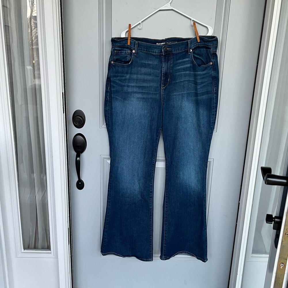 Old Navy High Rise Flare Jean 18 R